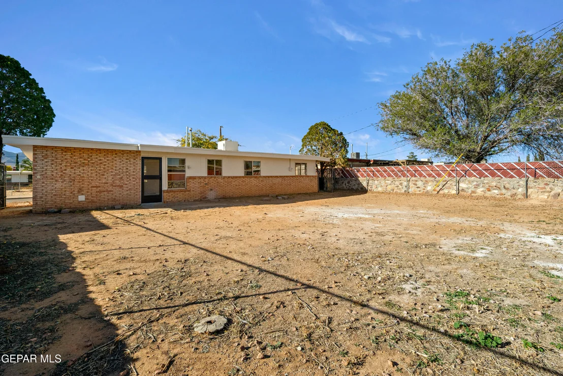 Photo of 10416 TRIUMPH Drive