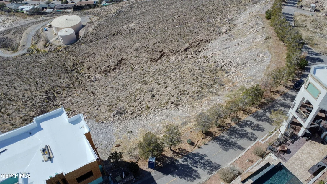 Photo of 11 APACHE CREST Drive