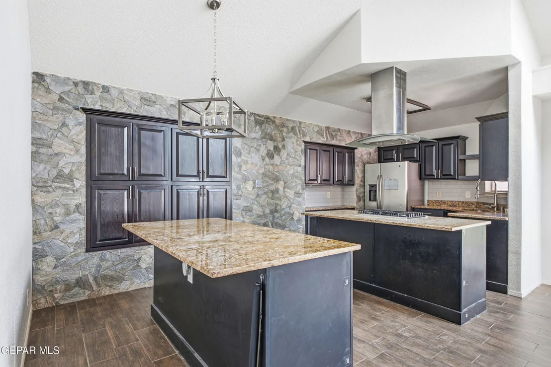 Photo of 11921 VAN GOGH Drive
