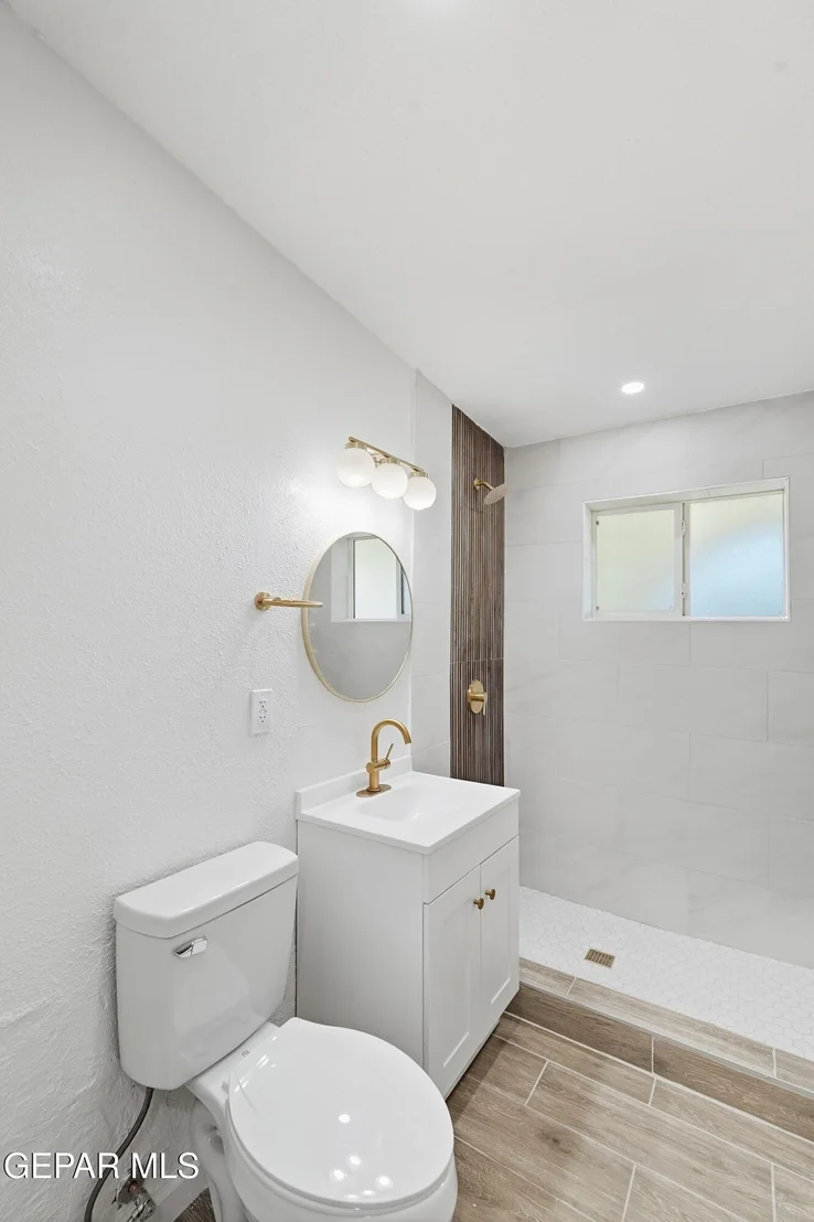 Photo of 1030 MARLOW Road