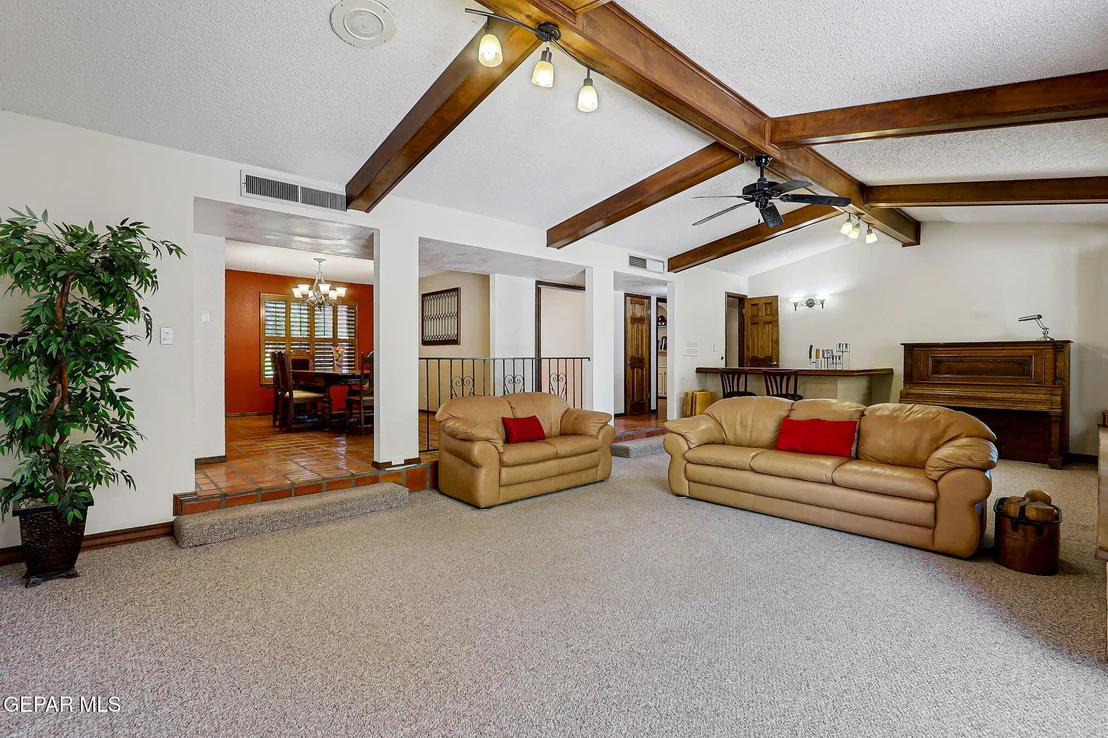 Photo of 713 LIVE OAK Drive