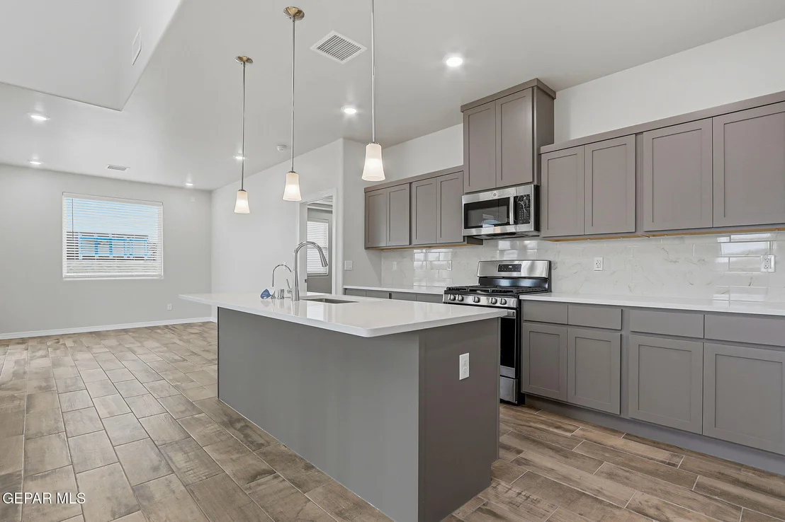 Photo of 14420 Desert Wind Drive