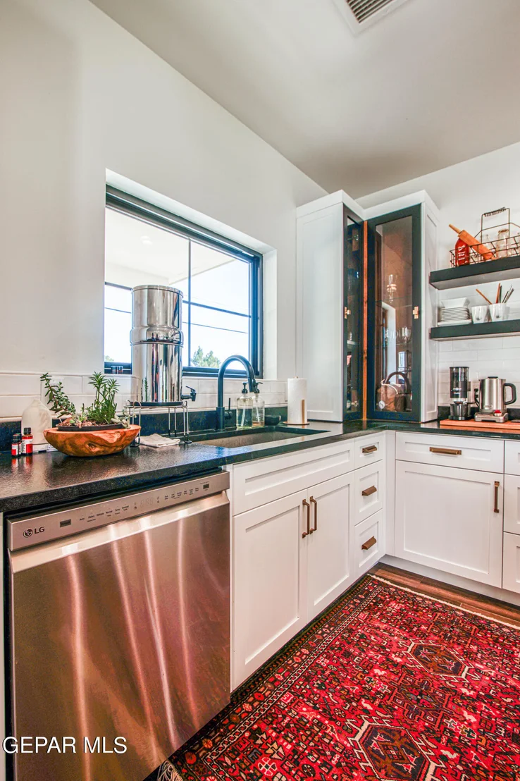 Photo of 1206 STOCKWELL Lane