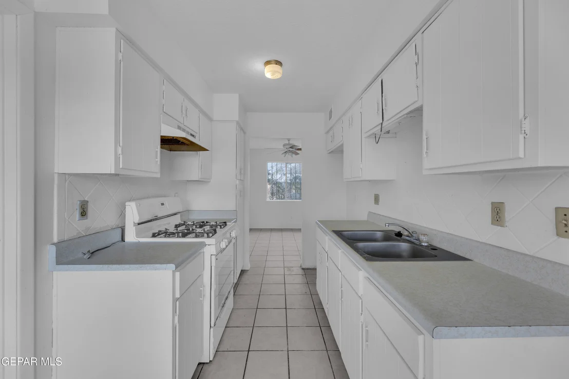 Photo of 15340 MINERAL Court