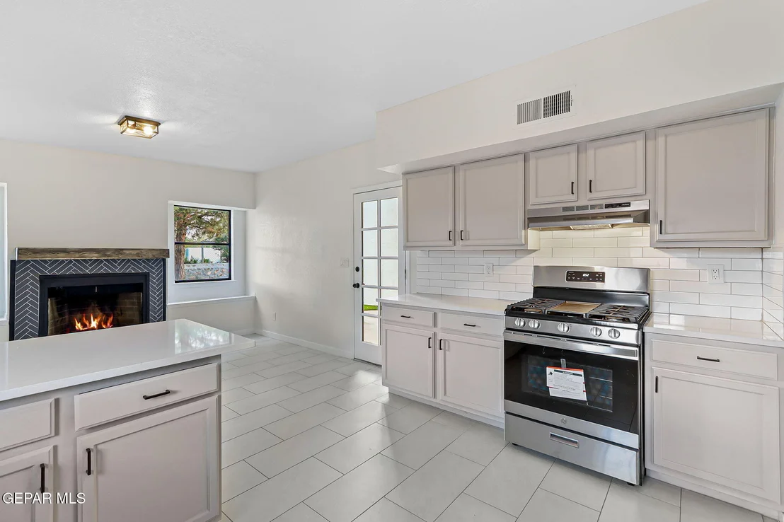 Photo of 5656 COSTA BLANCA Place