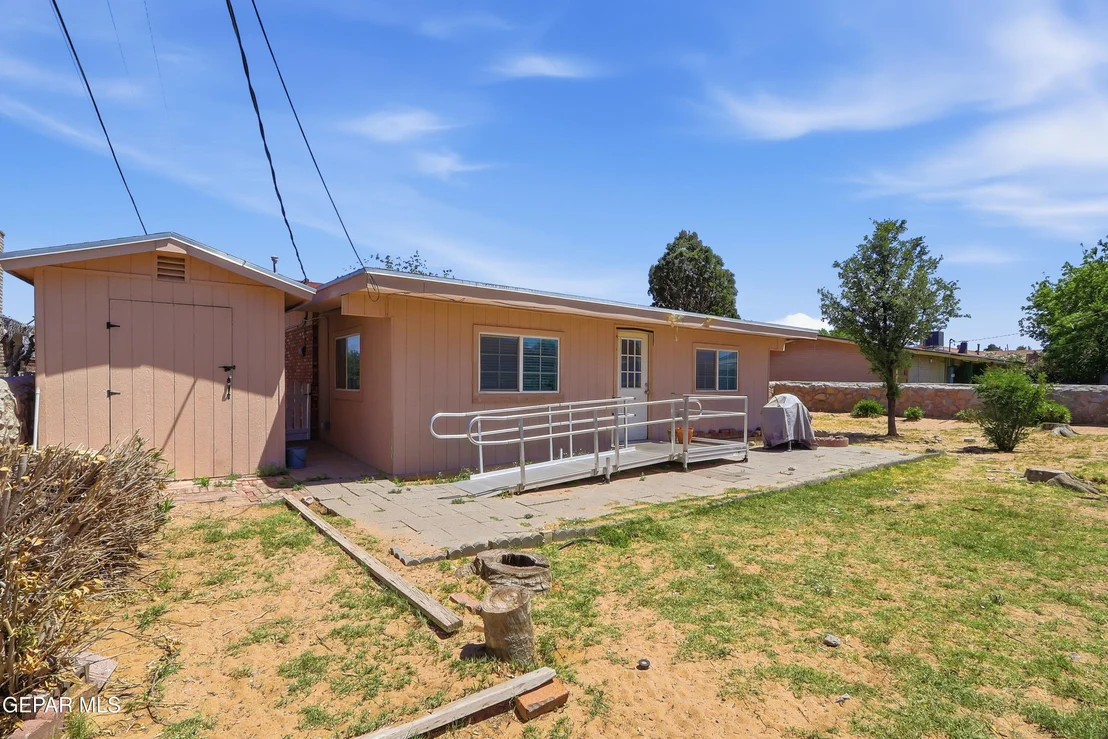 Photo of 10537 SAIGON Drive