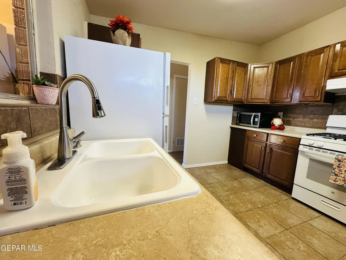 Photo of 8827 Mt Delano Drive