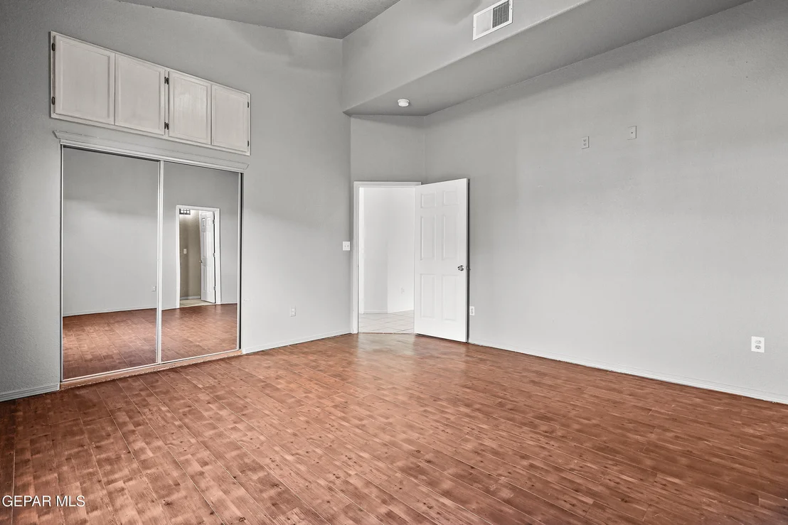 Photo of 12596 SUN TRAIL Drive