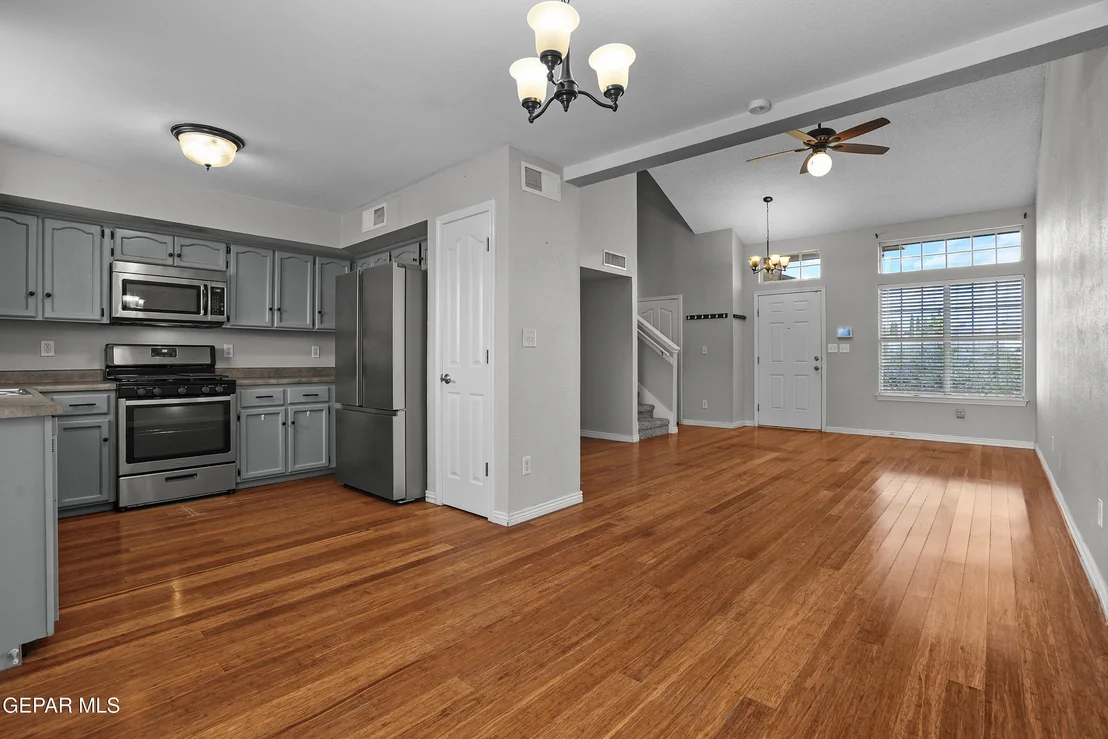 Photo of 1653 SAINT ABRAHAM Place