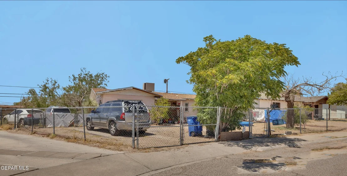 Photo of 983 Stanley Street