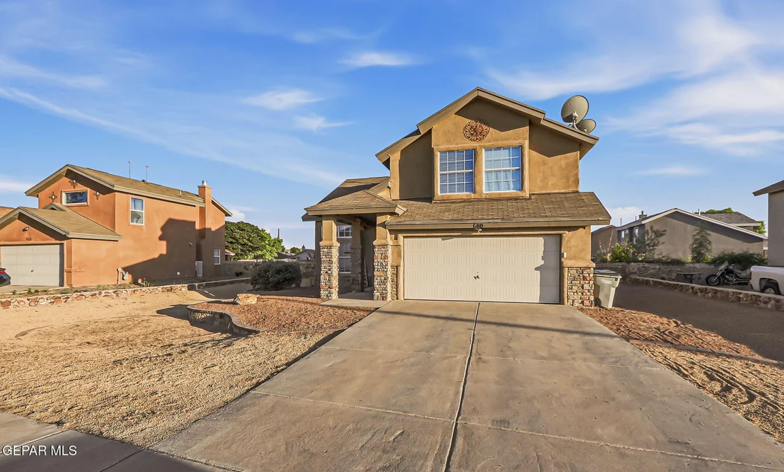 Photo of 680 Sequeiros Court