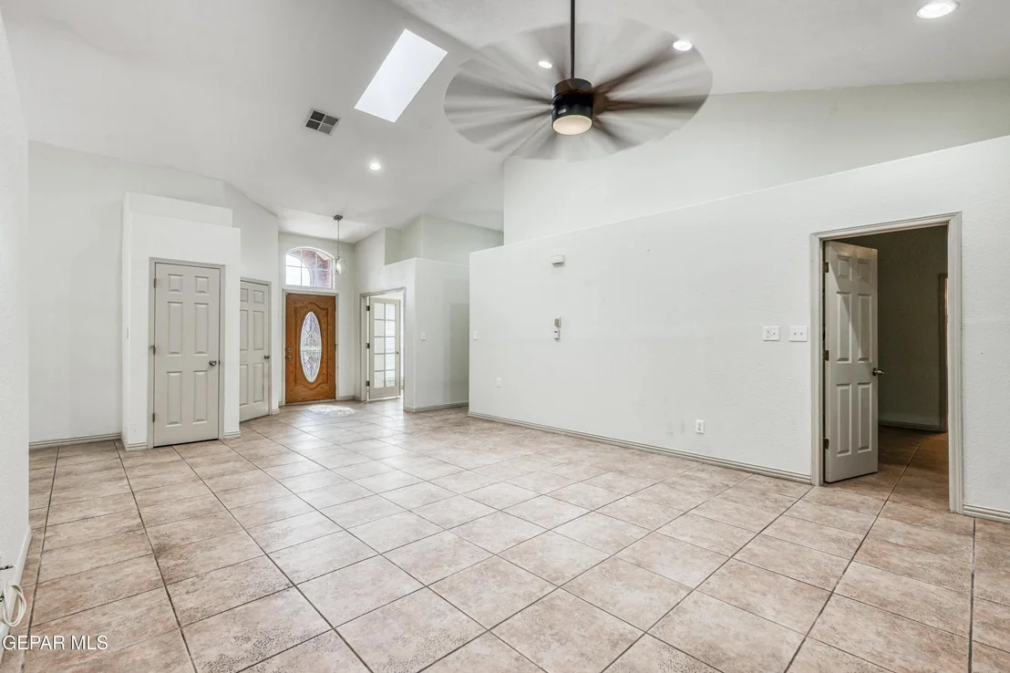 Photo of 1453 LUZ DE SOL Drive