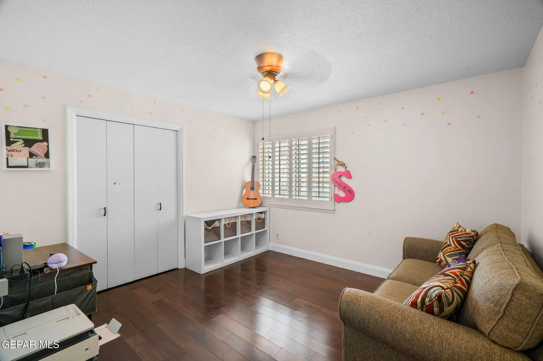 Photo of 3405 MOONLIGHT Avenue