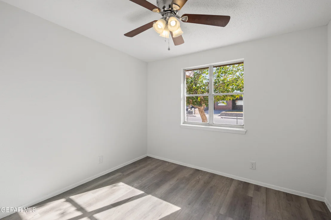 Photo of 200 ROMERIA Drive