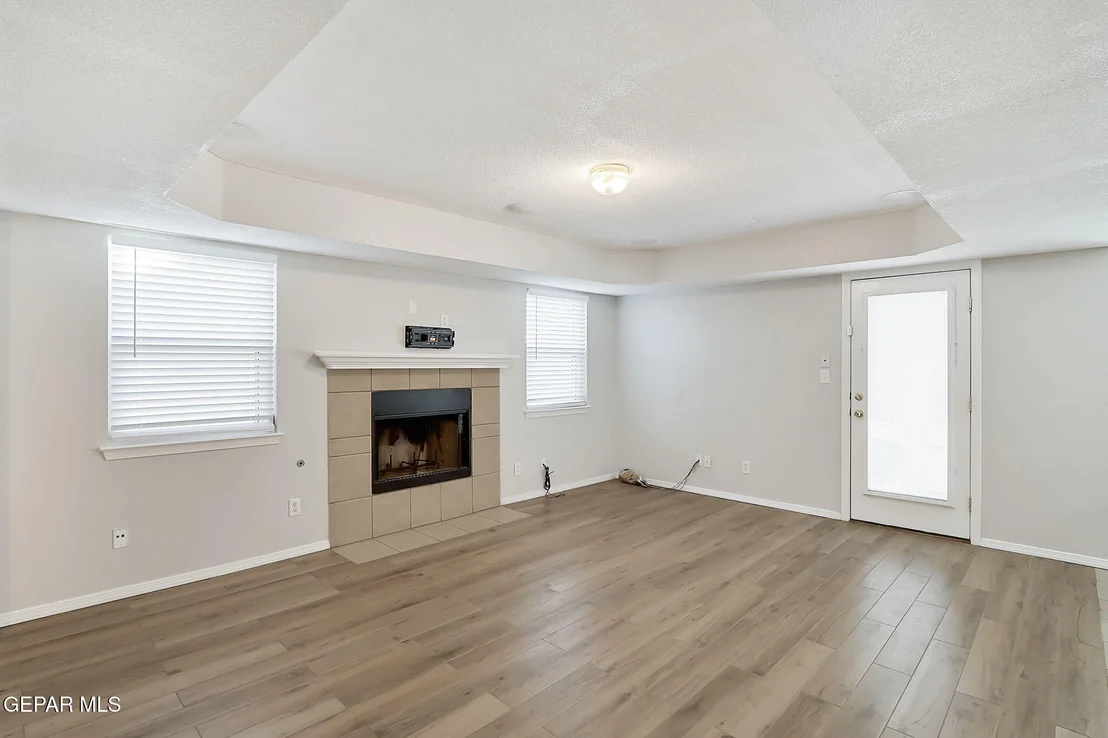 Photo of 601 Kearney Way