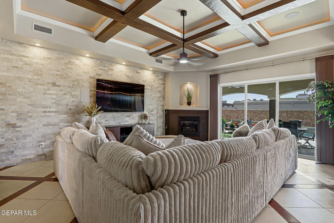 Photo of 899 Cortona Place