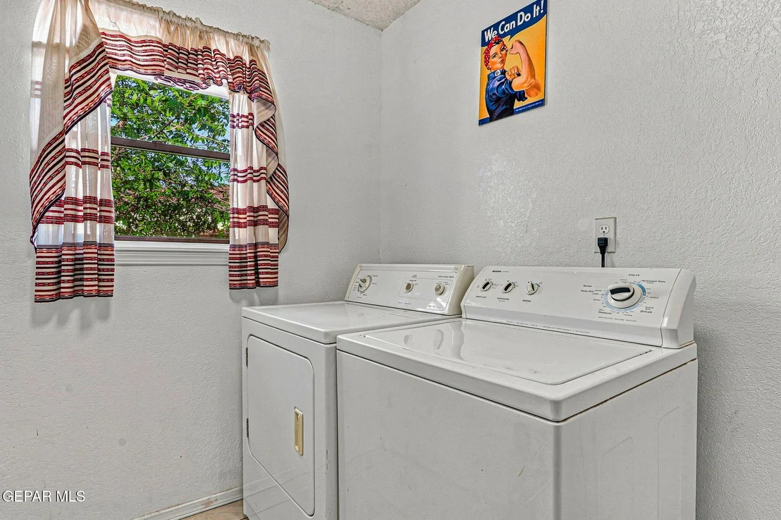 Photo of 125 LA NELL Drive