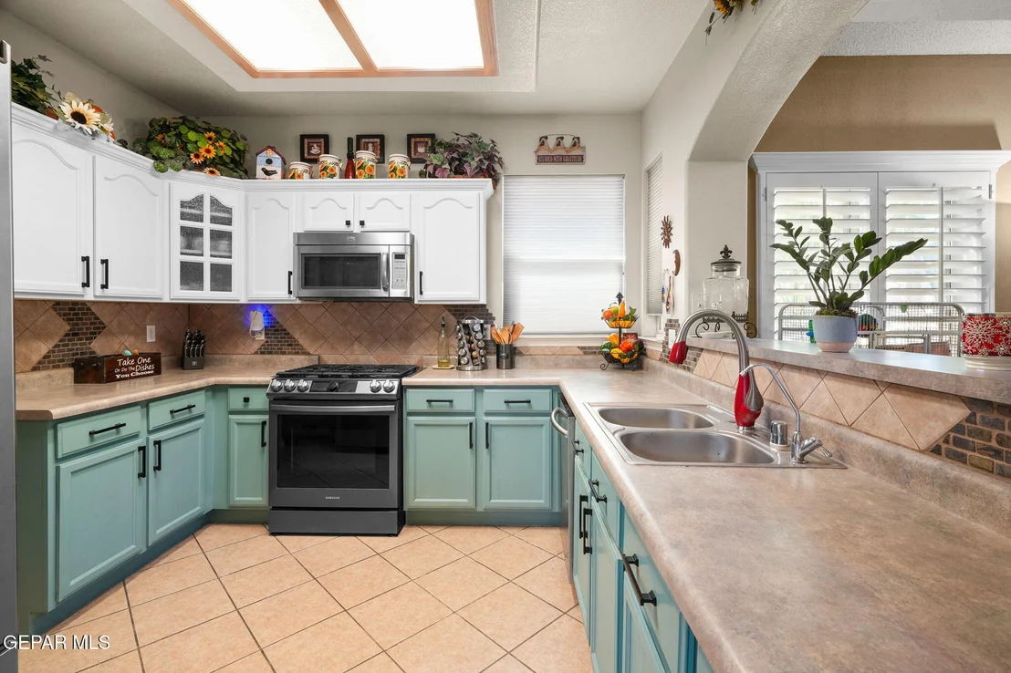 Photo of 2305 Canopy Place