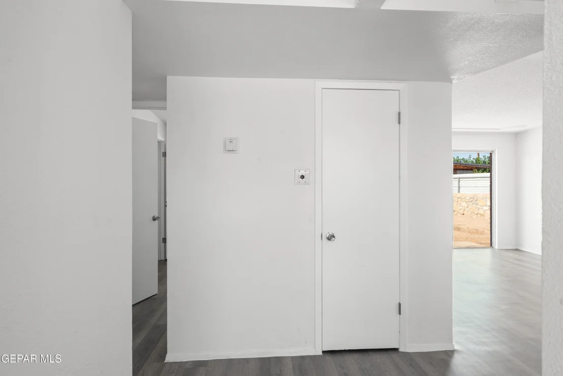 Photo of 9348 ELGIN Drive