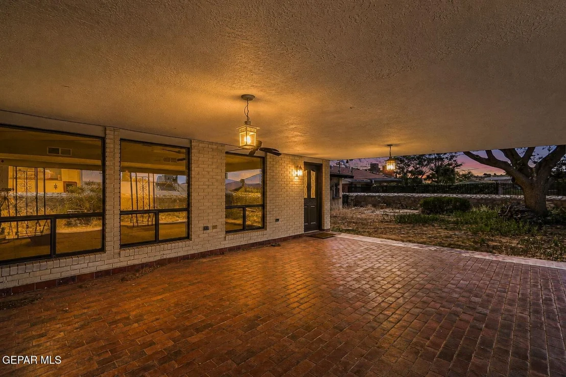 Photo of 259 Crown Point Drive