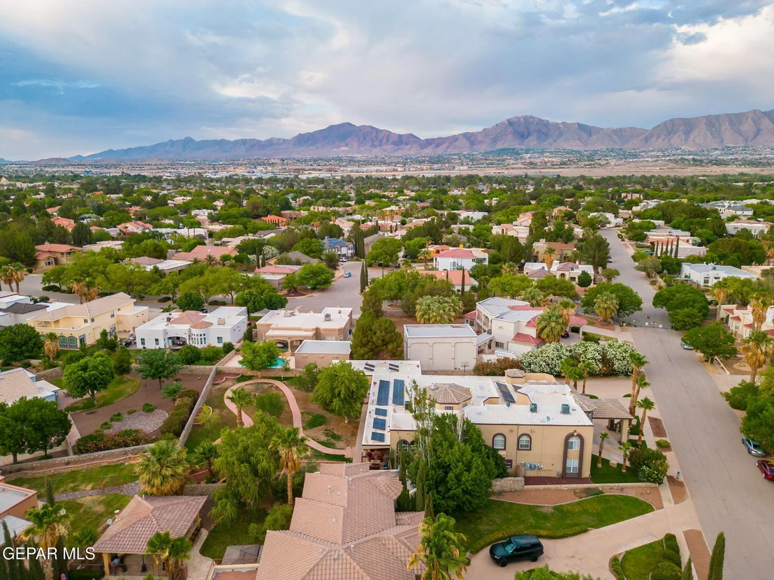 Photo of 605 MEADOW WILLOW Drive