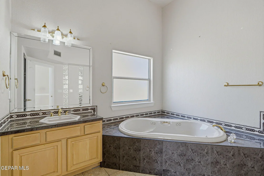 Photo of 6554 EAGLE RIDGE Drive