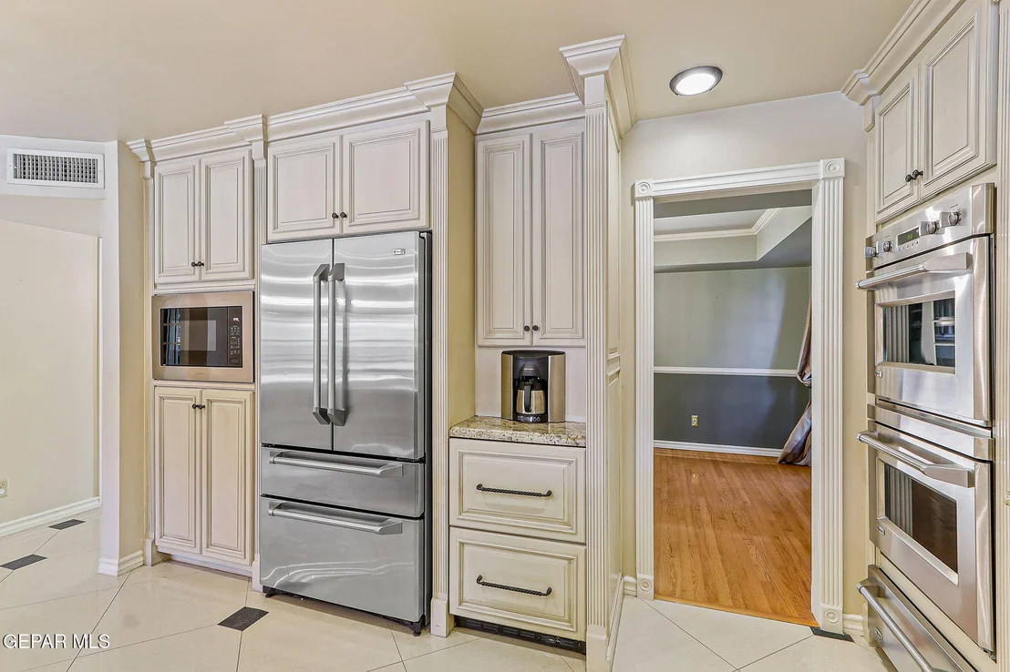 Photo of 3934 Emory rd Road