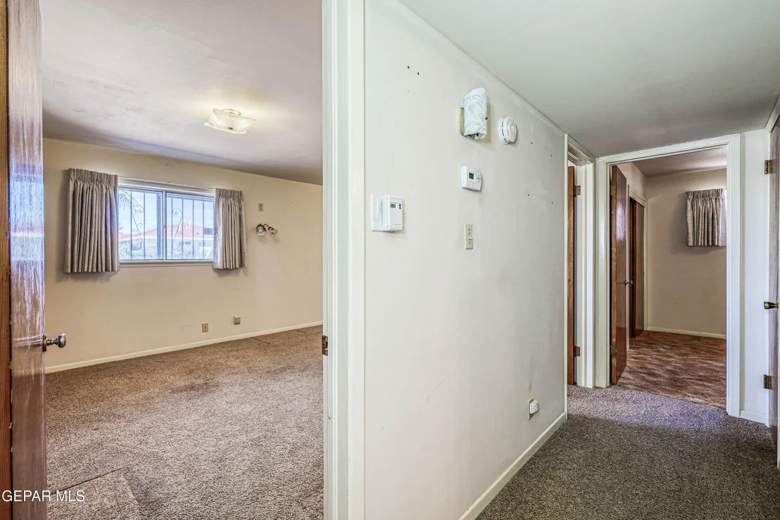 Photo of 309 DE LEON Drive