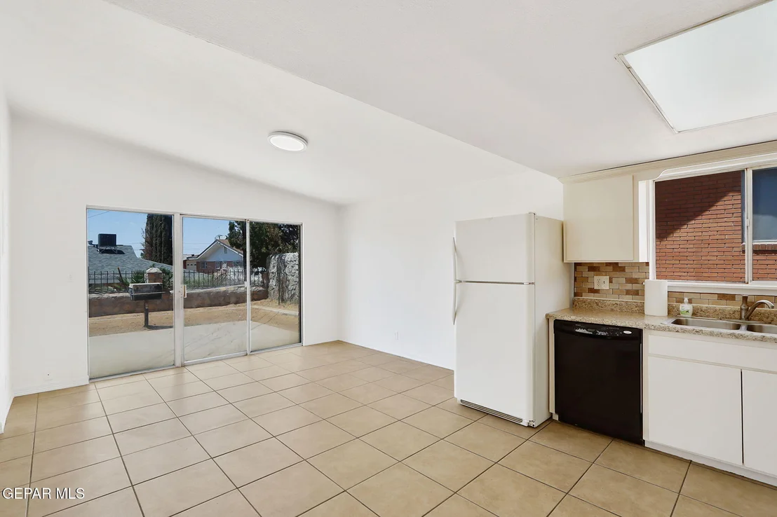 Photo of 241 MARDI GRAS Drive