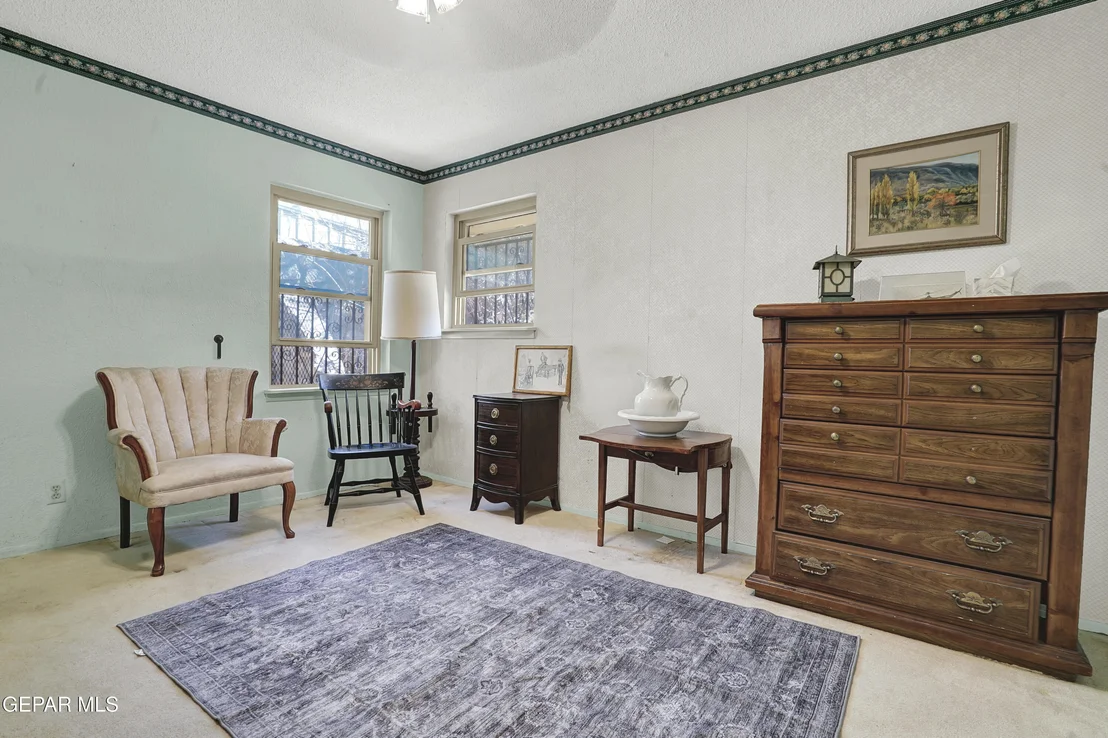 Photo of 228 MOONGLOW Drive