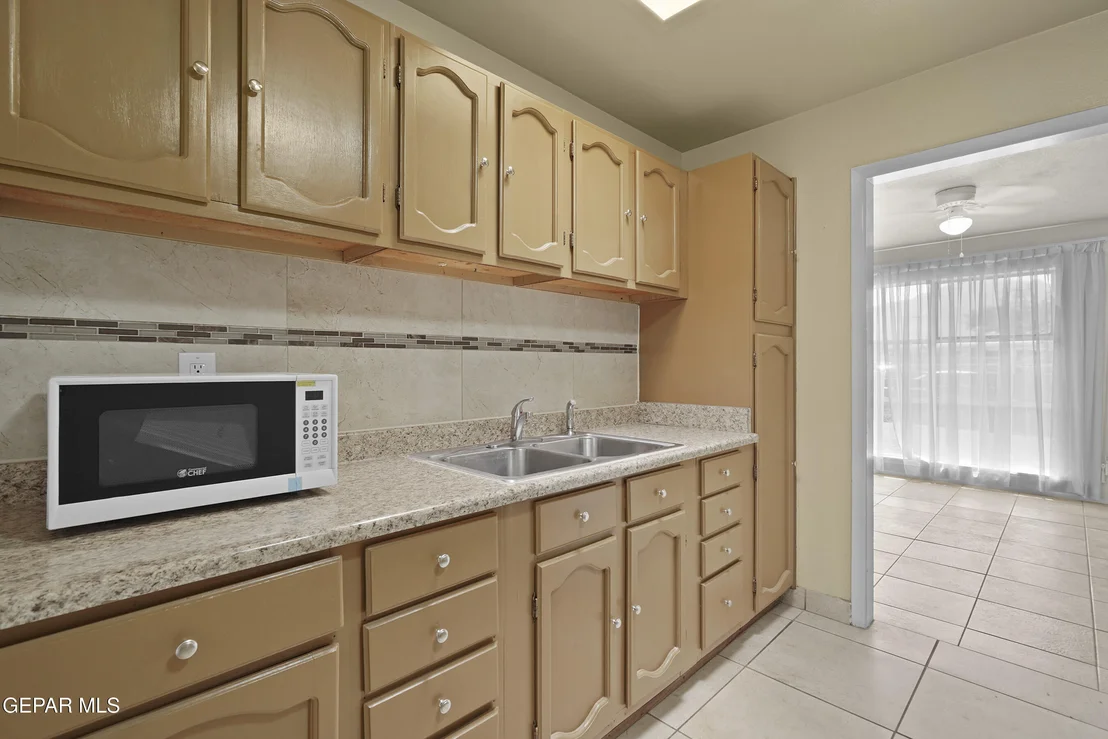Photo of 9132 MOUNT ETNA Drive