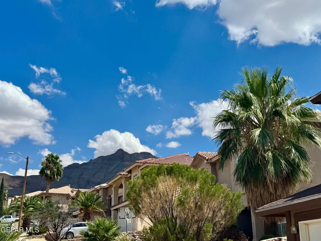 Photo of 6076 LOS SIGLOS Drive