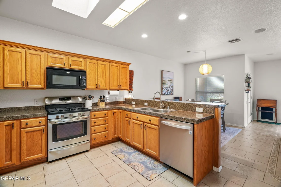 Photo of 11202 REDSTONE PEAK Place