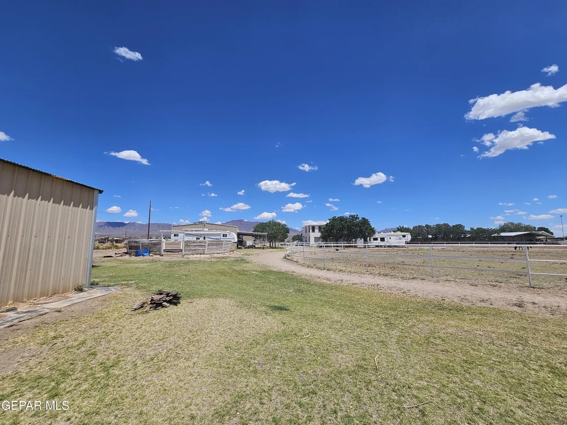 Photo of 6651 Strahan Road