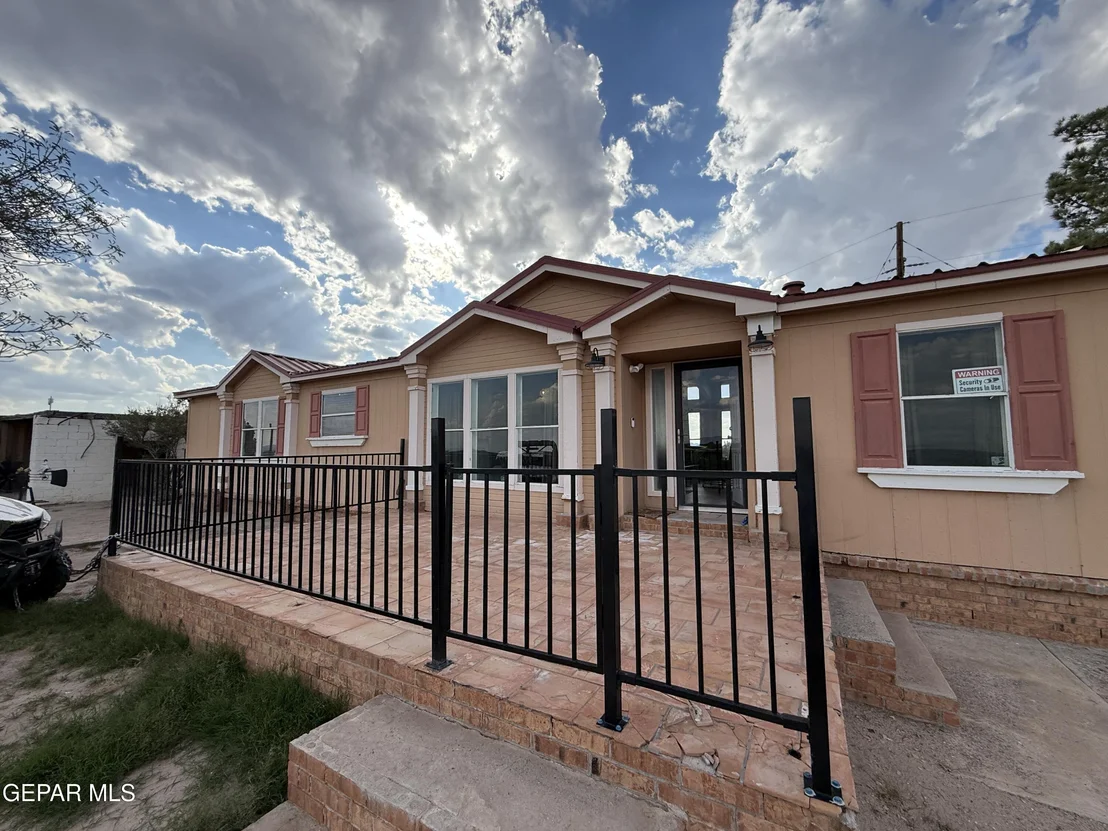 Photo of 38348 State Highway 20