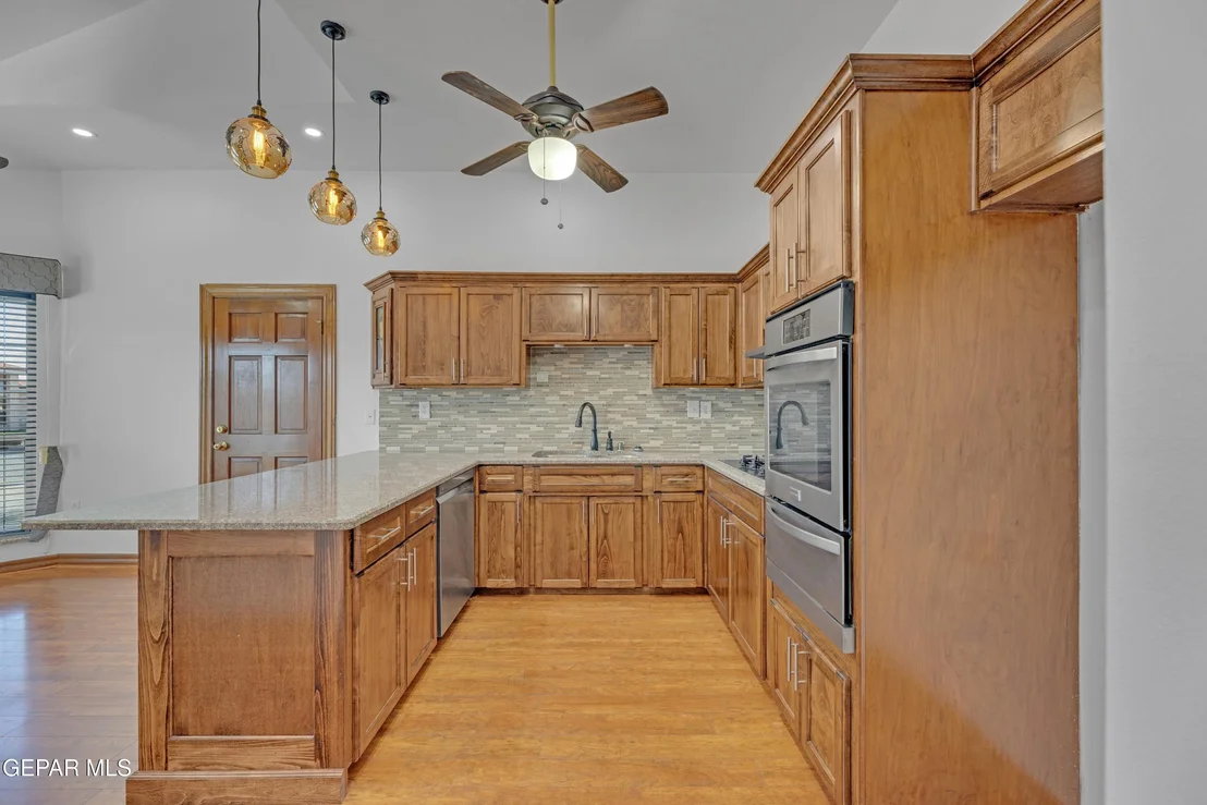 Photo of 11417 Tom Ulozas Drive