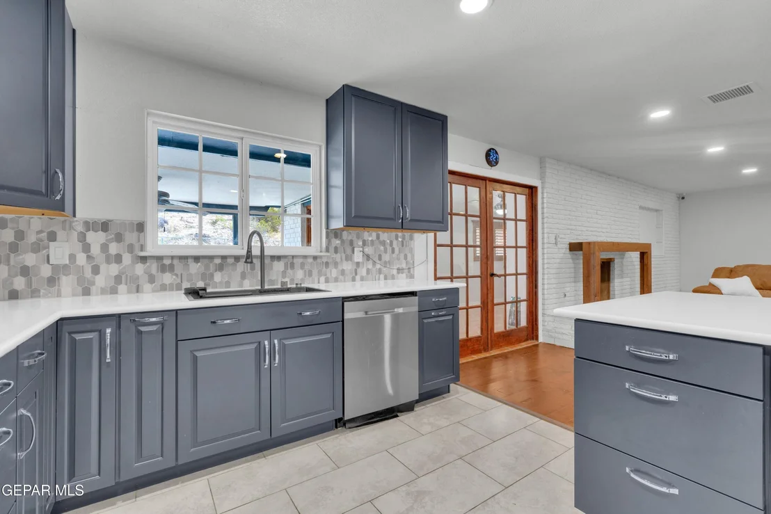 Photo of 5712 Pebble Beach Drive