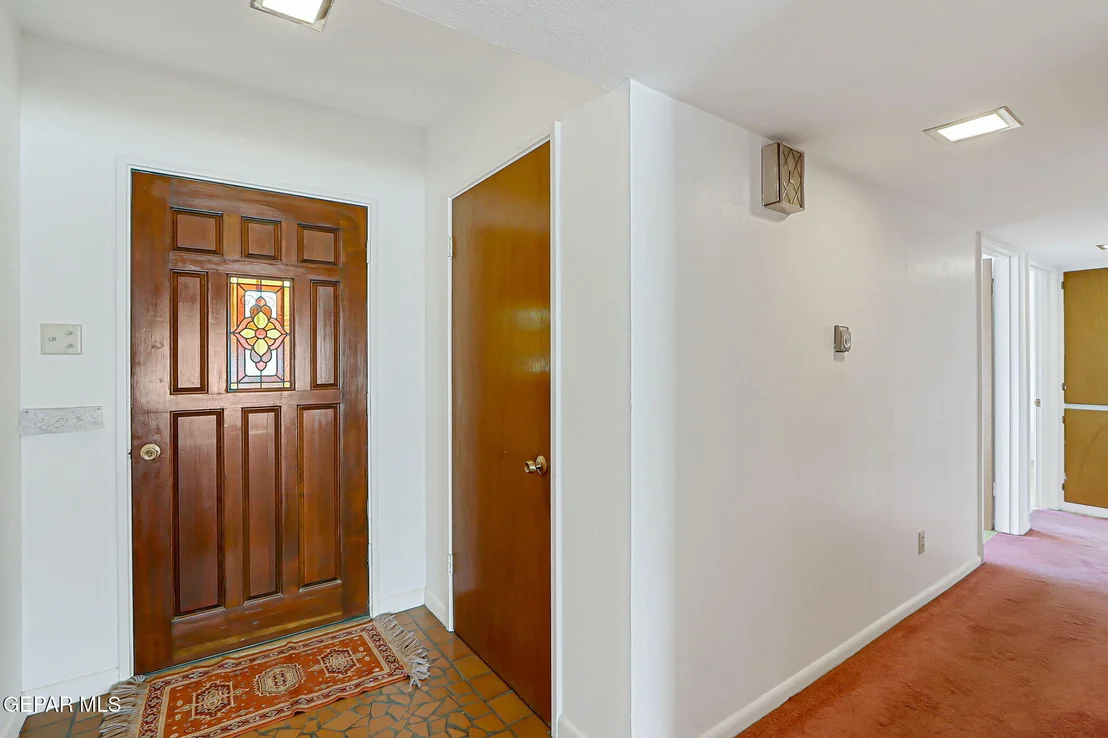 Photo of 4209 NORFOLK Lane