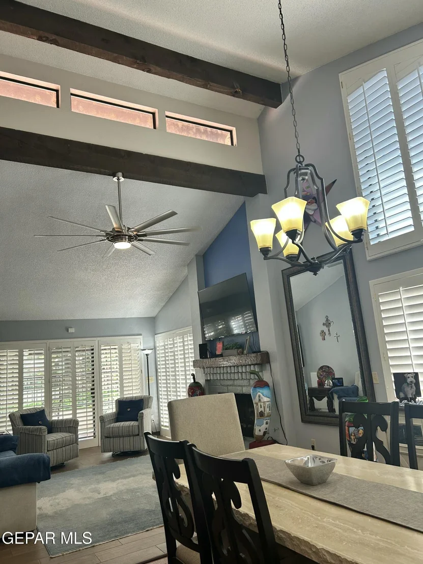 Photo of 804 LAKESHORE Drive