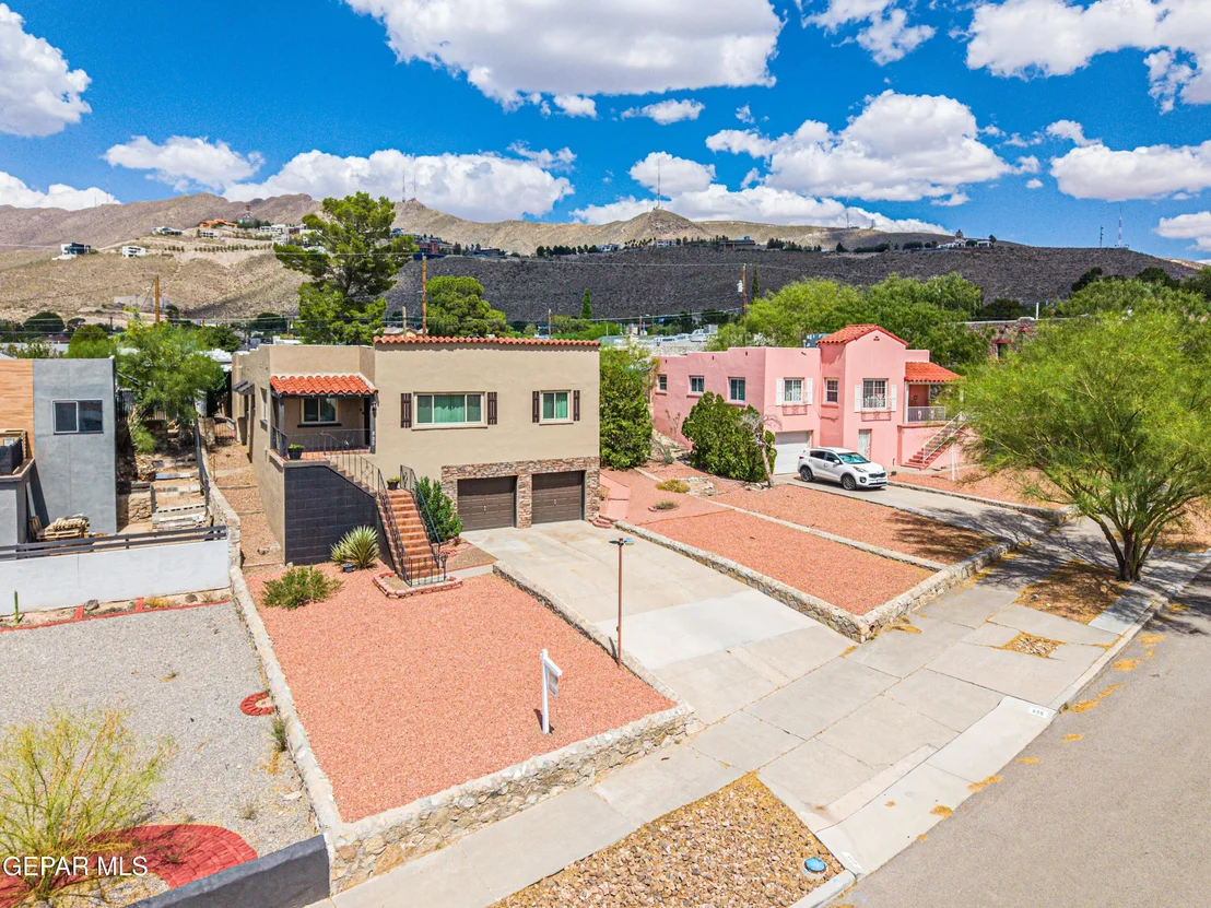 Photo of 825 Galloway Drive