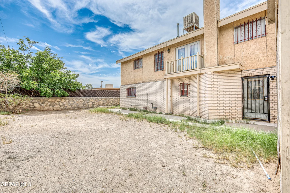 Photo of 9201 TENANGO Drive