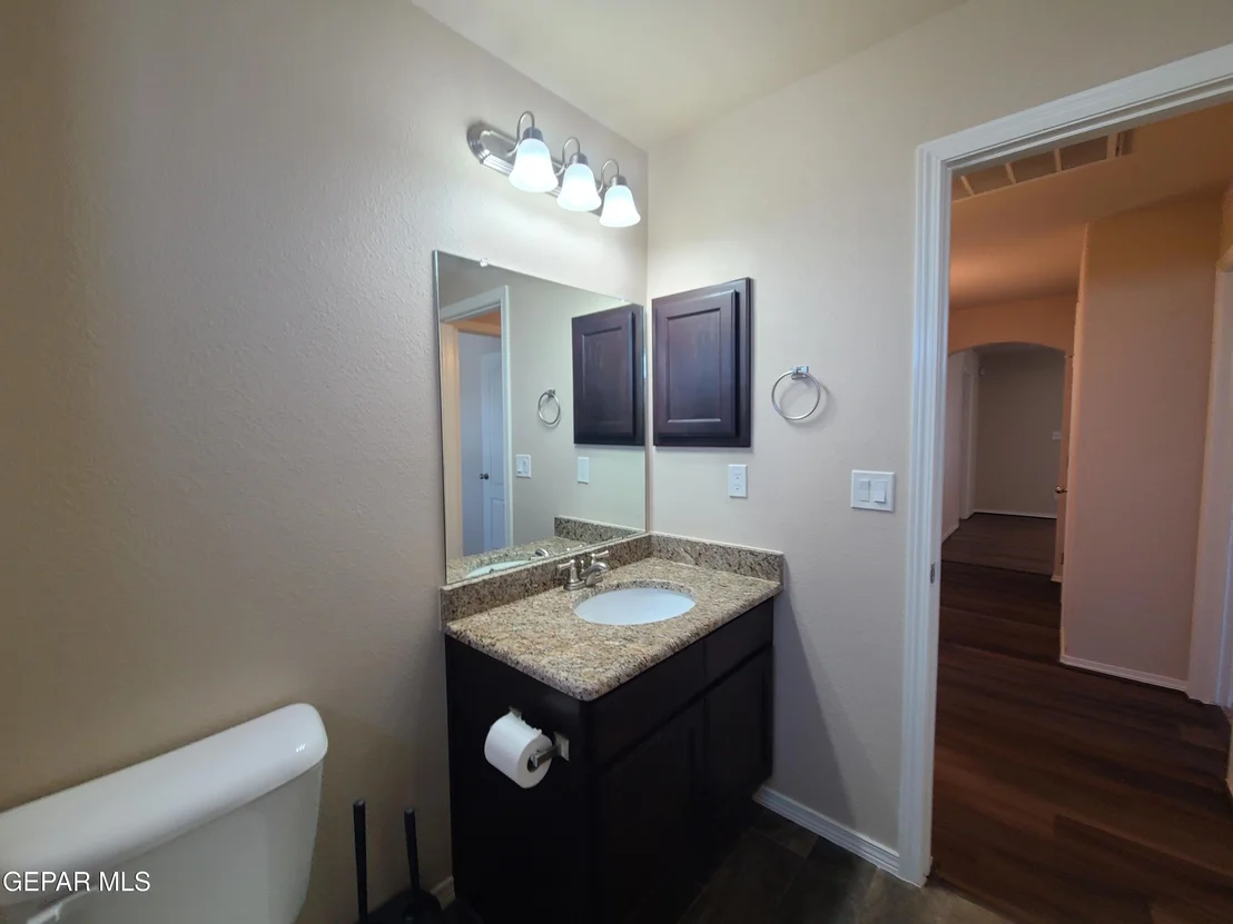 Photo of 7421 EAGLE VISTA Drive