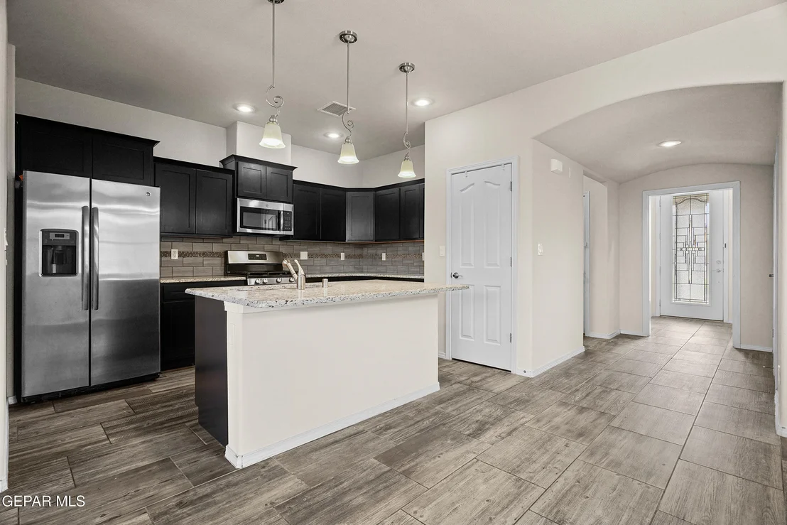Photo of 7553 WOLF CREEK Drive