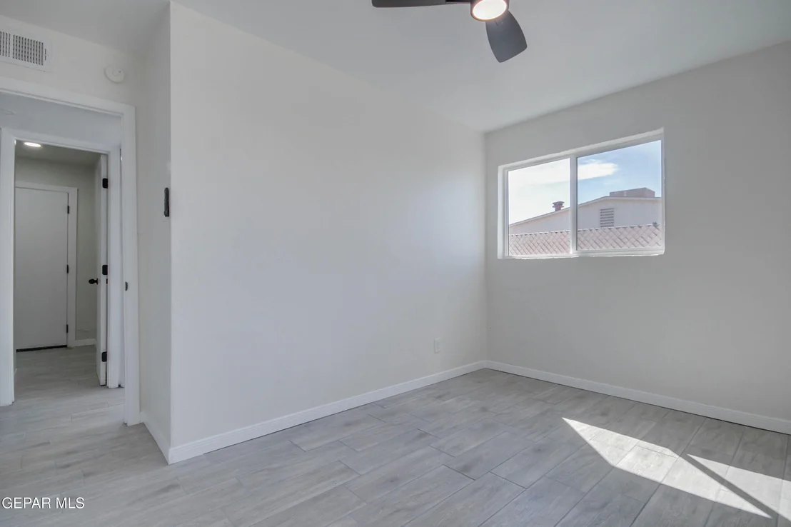 Photo of 812 SANTA BARBARA Drive