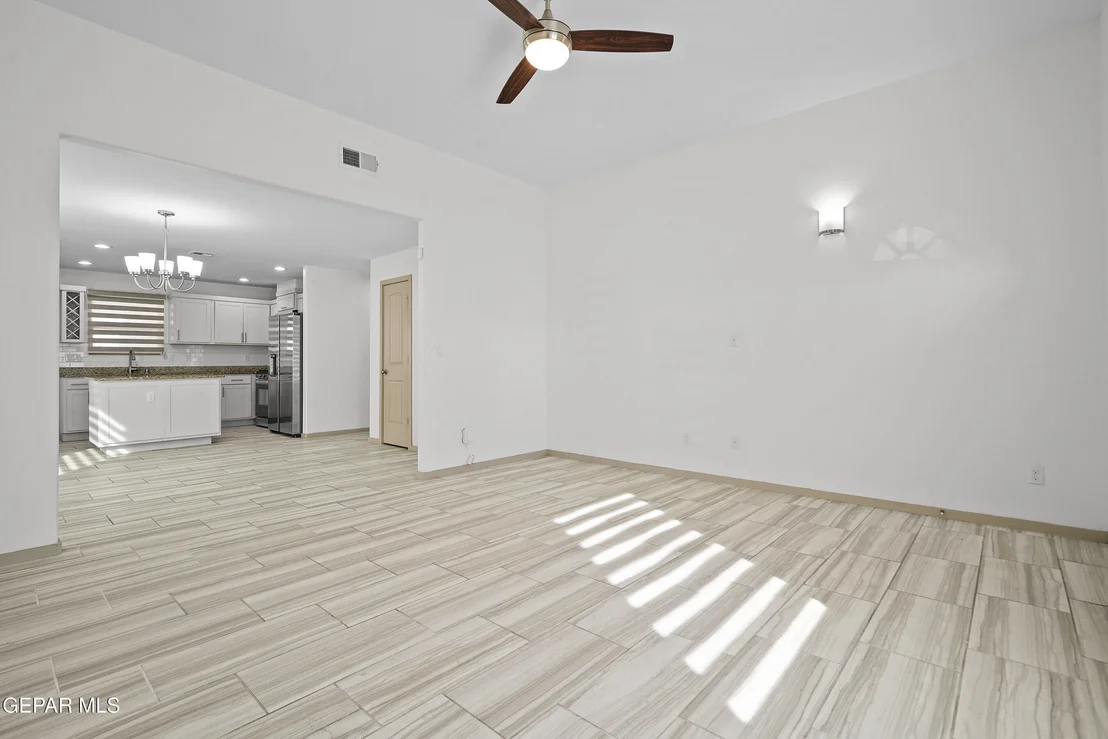 Photo of 13159 EMERALD ISLE Street