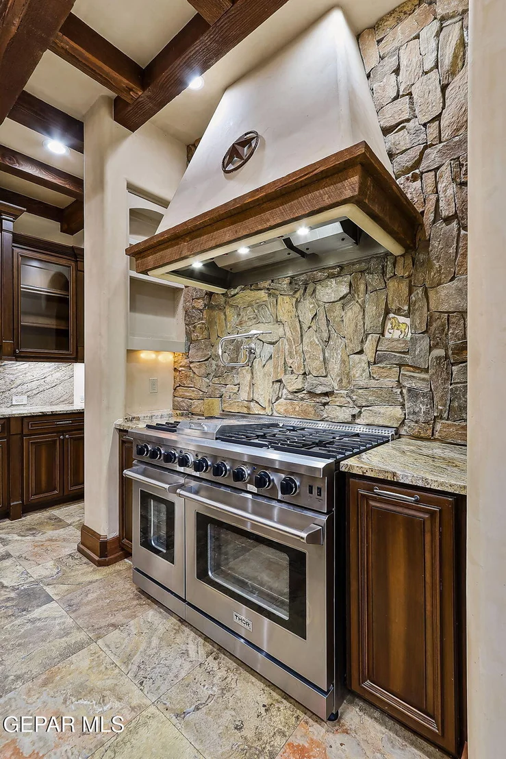 Photo of 4848 Villa Encanto