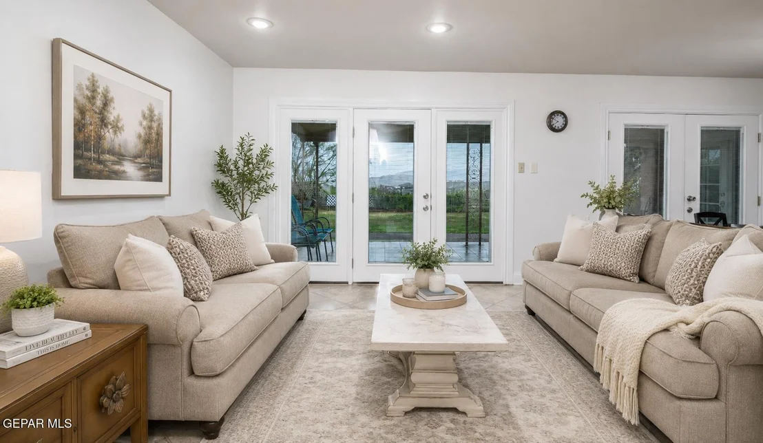 Photo of 404 BUTTE Circle