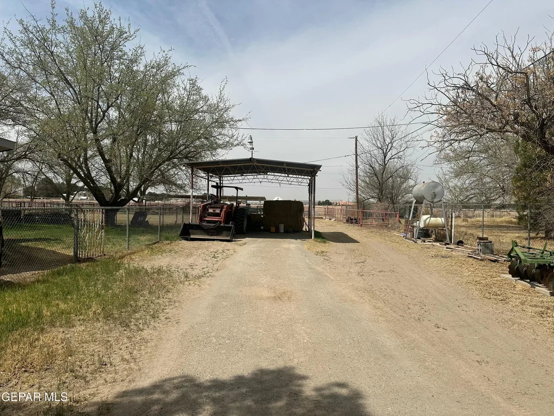 Photo of 8701 Hickory Lane