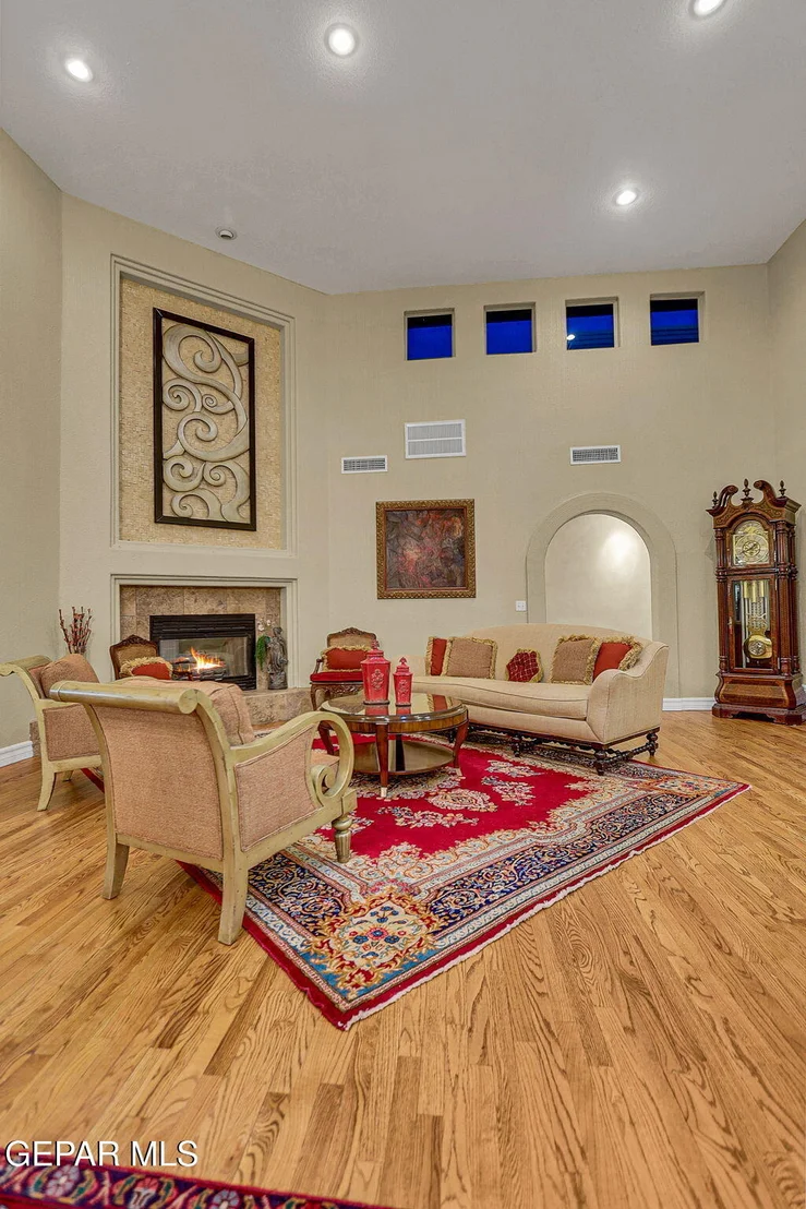 Photo of 5567 Buckley Drive