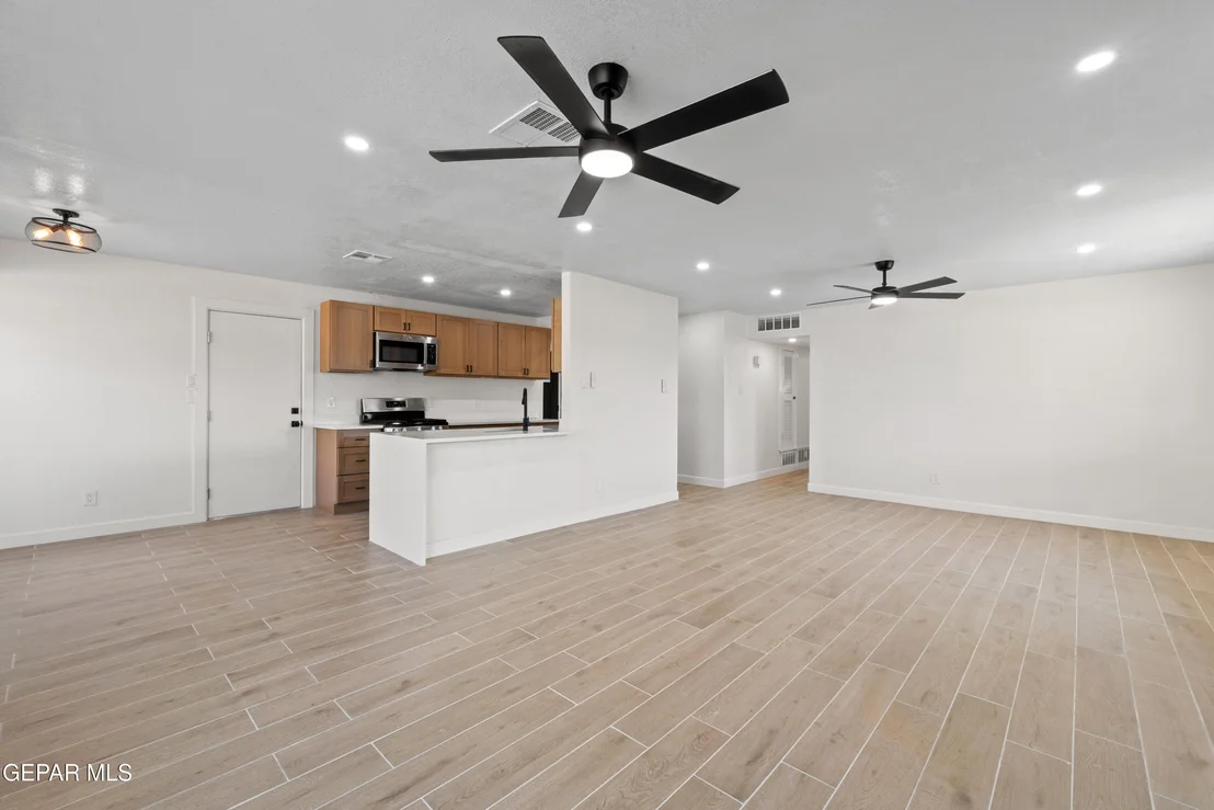 Photo of 2021 Solano Drive